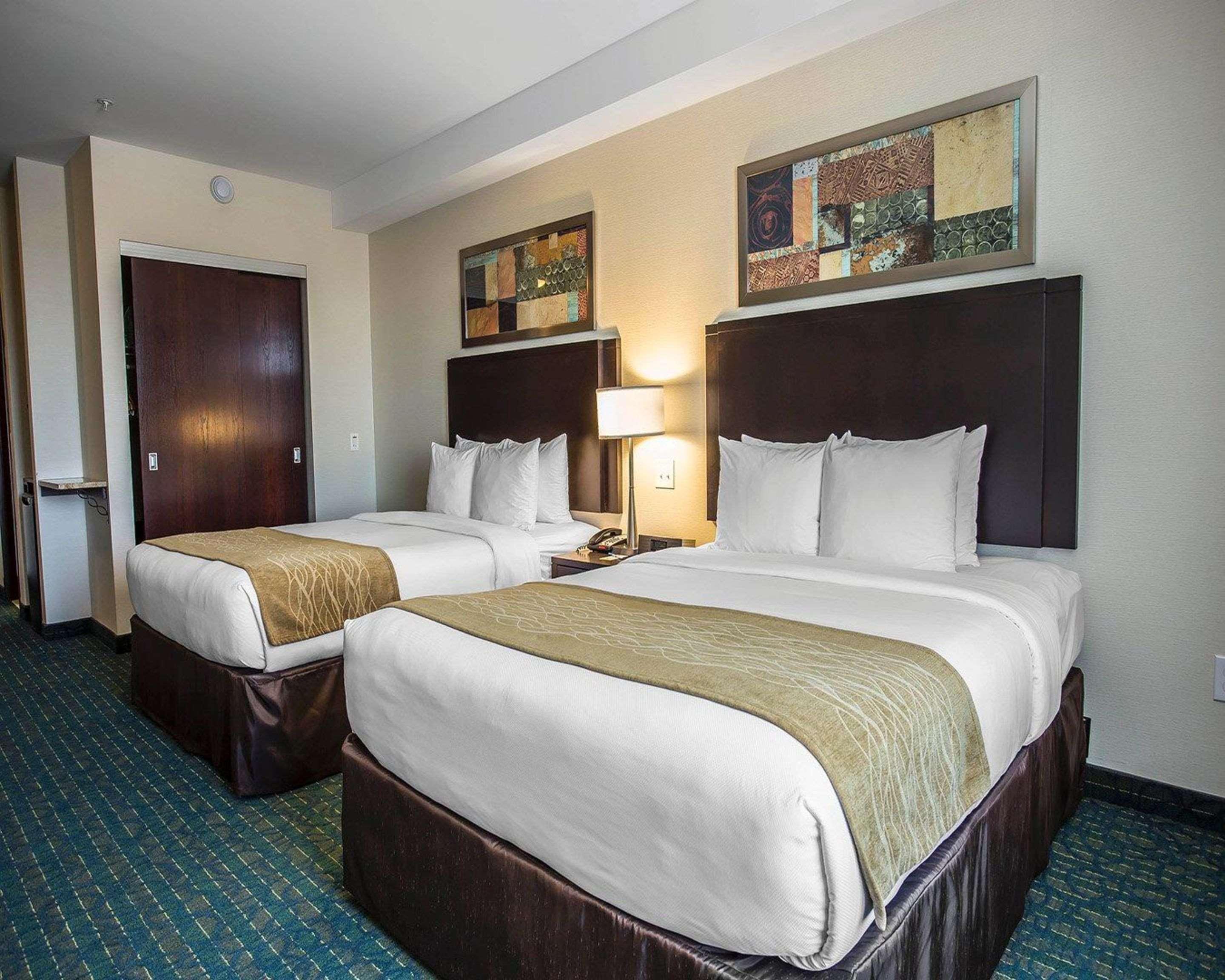 Comfort Hotel Bayer'S Lake Timberlea Экстерьер фото