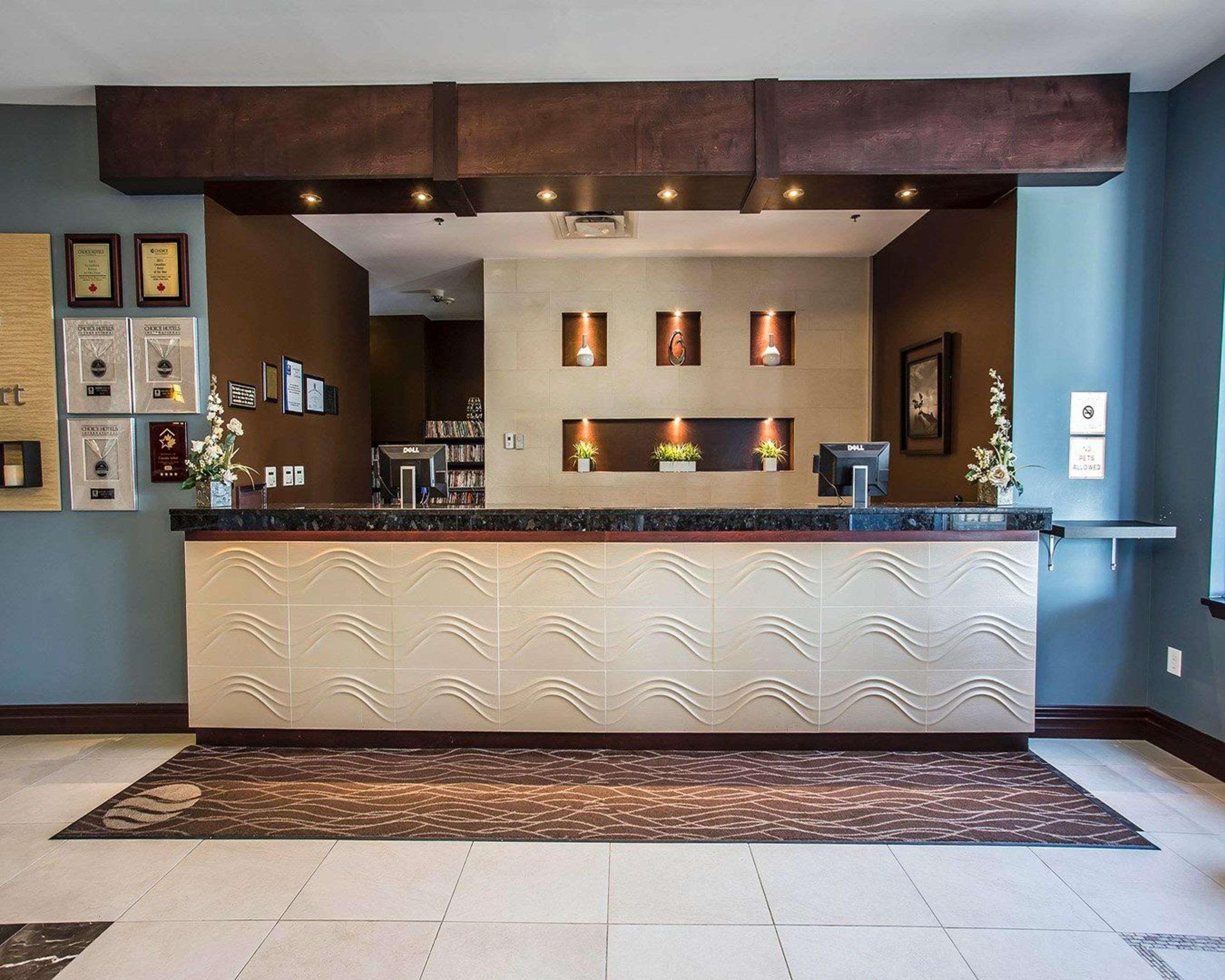 Comfort Hotel Bayer'S Lake Timberlea Экстерьер фото
