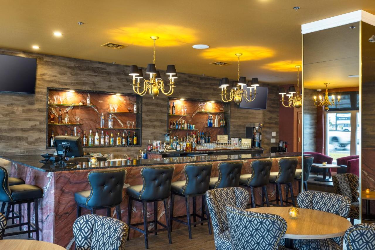 Comfort Hotel Bayer'S Lake Timberlea Экстерьер фото
