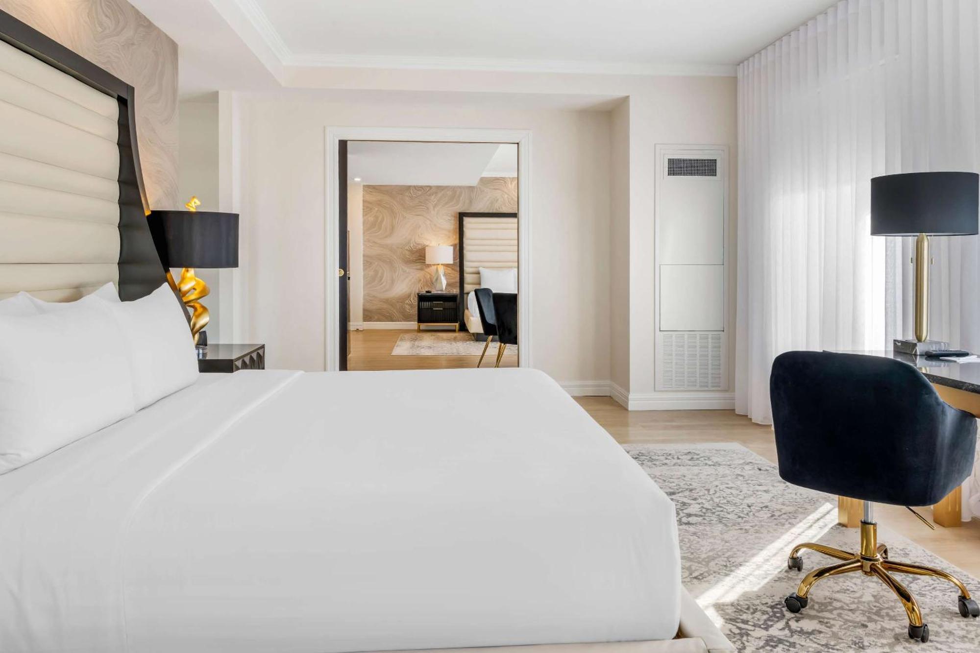 Comfort Hotel Bayer'S Lake Timberlea Экстерьер фото